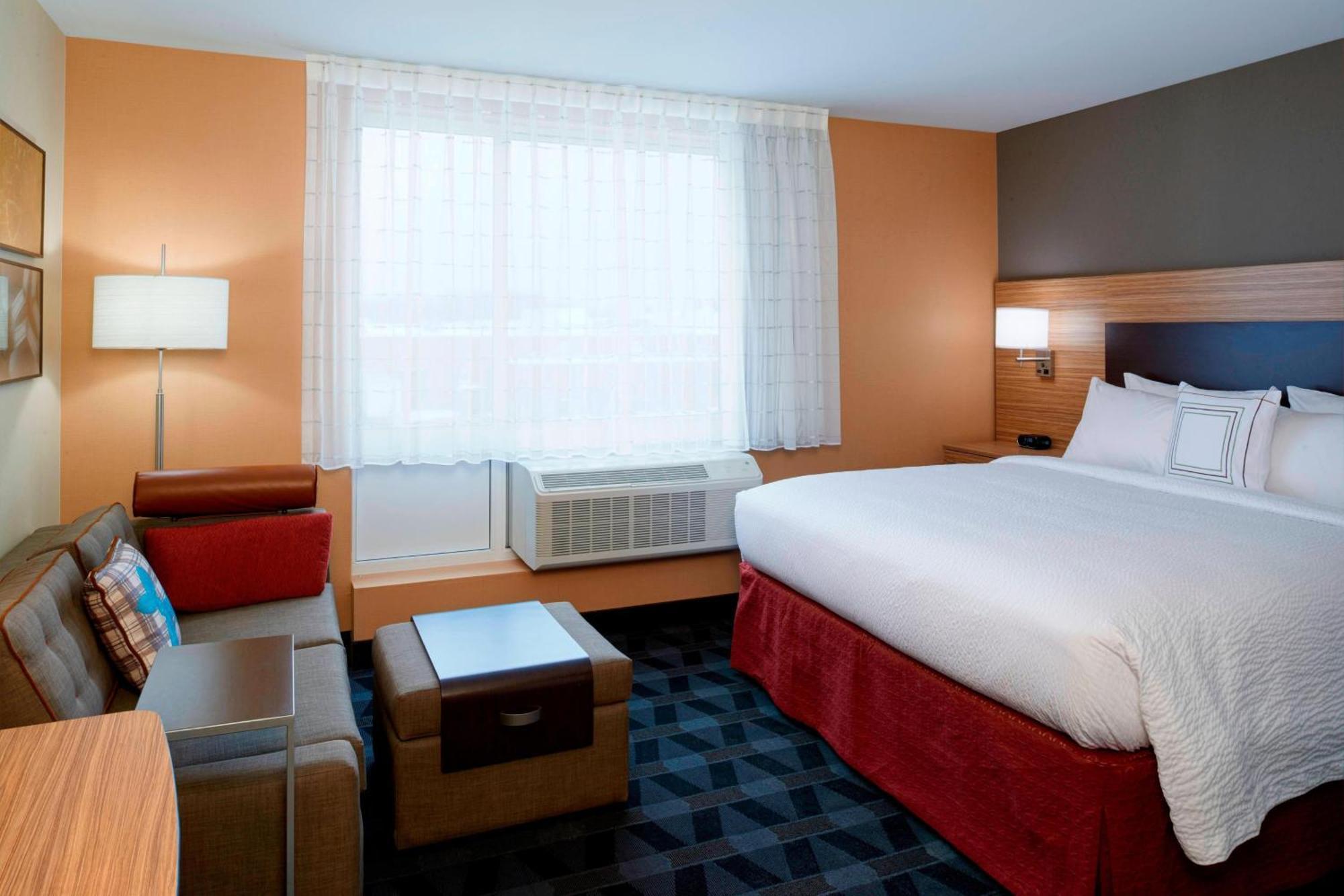 Towneplace Suites By Marriott Grand Rapids Airport Cascade Dış mekan fotoğraf