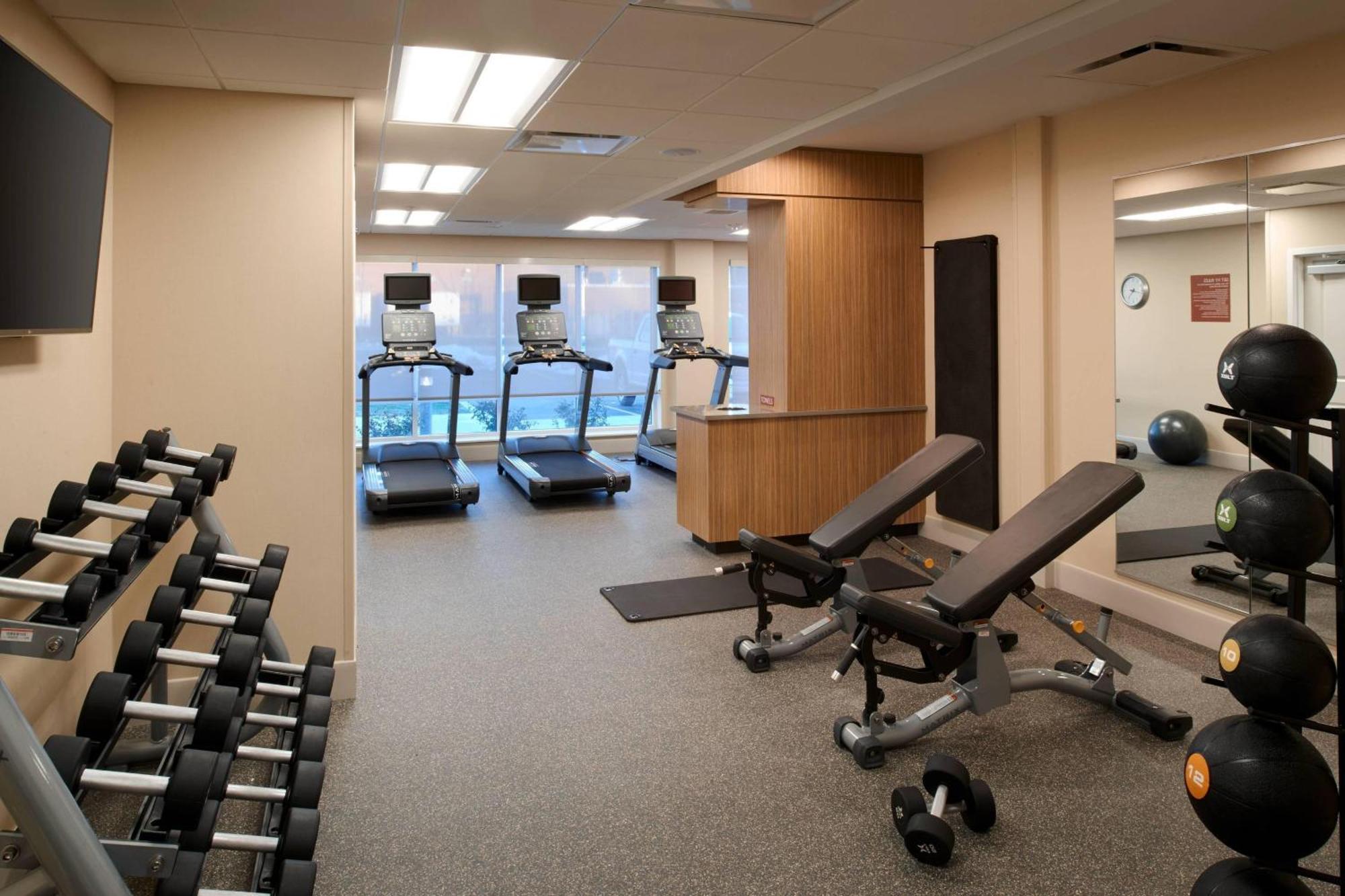 Towneplace Suites By Marriott Grand Rapids Airport Cascade Dış mekan fotoğraf